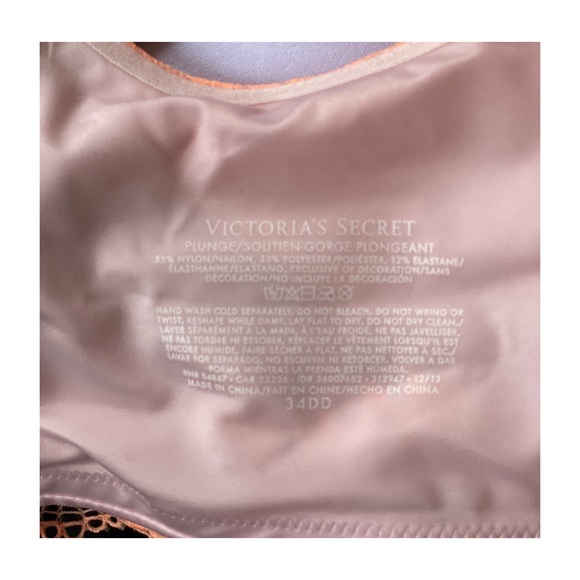❌SOLD❌ NWT || VS Soutien-Gorge Plongeant Bra || - Picture 5 of 5